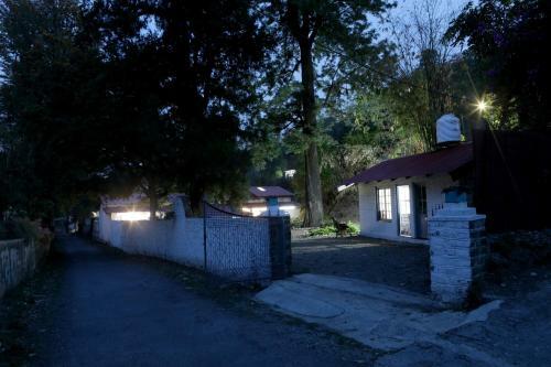 Hostal The Vergomont Holiday Home