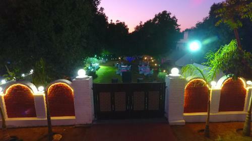 Hotel Neel Amar Camp & Restaurant