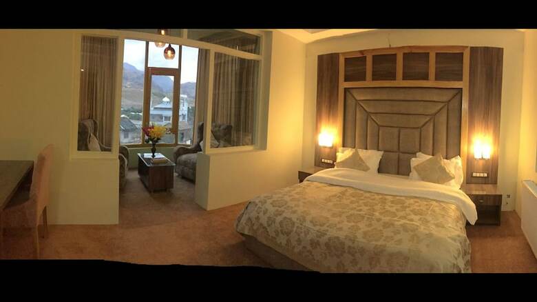 Hotel D' Meadows Ladakh