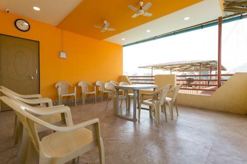 Lodge Coconut Cottage Dapoli