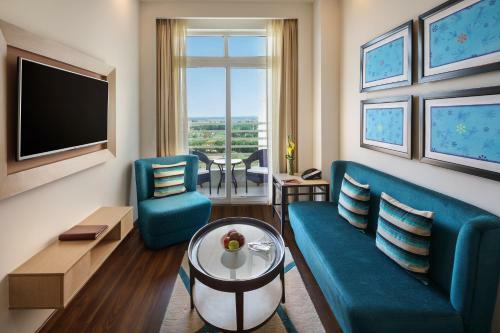 Sandal Suites By Lemon Tree Hotels