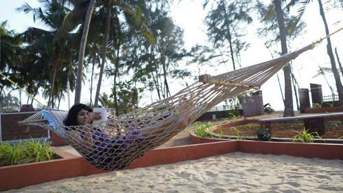 Villa Iraa Beach House