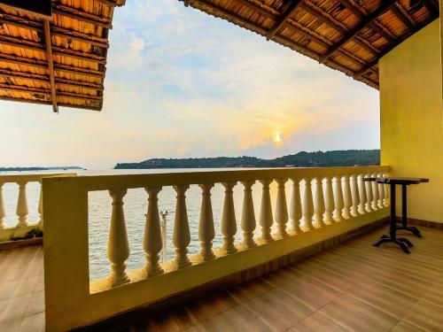 Hostal Mandovi River Front Hotel