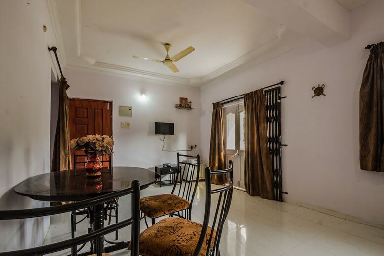Apartamentos Pool-view 1bhk Home In Siolim