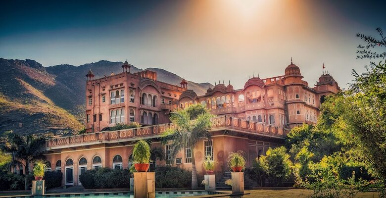 Hotel Patan Mahal
