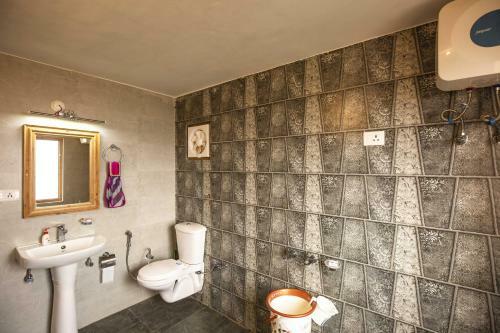Zostel Homes Cheog (shimla)