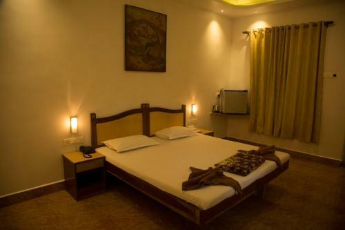 Hotel Sannidhya