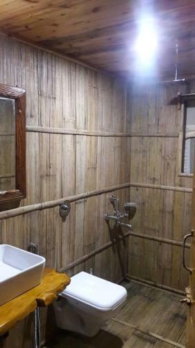 Hotel Roinam Retreat