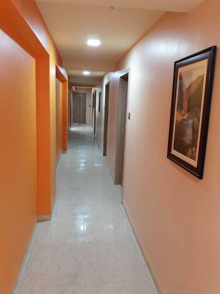 Hotel Setrac Orange