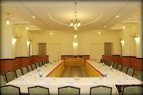 Hotel Alwar Bagh By Aamod