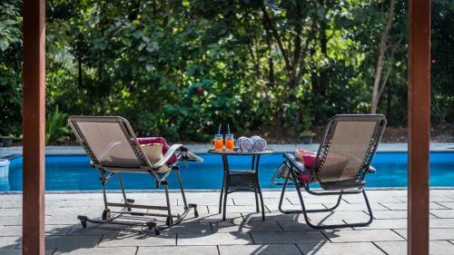 Villa Saffronstays Opal And Jade