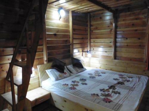 Lodge Pangot Retreat