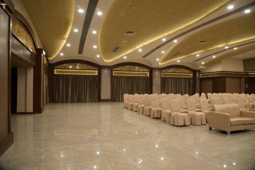 Hotel Regenta Inn