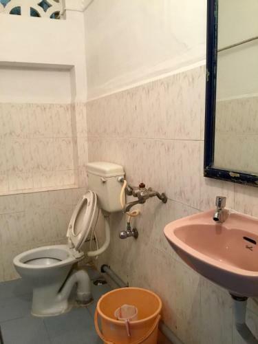 Hotel Chaitanya International