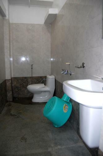 Hotel Tamilarasi Lodge