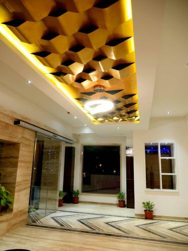 Hotel Asr Parklane