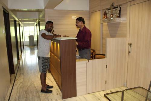 Lodge Pravasi Residency