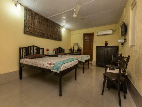 Bed & Breakfast Saffronstays Master's Courtyard