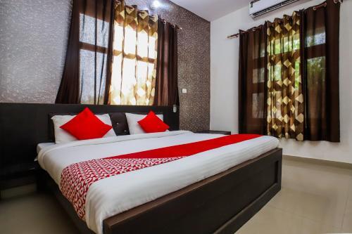 Oyo 19456 Hotel Shagun Palace