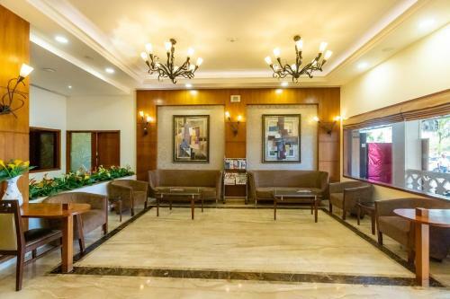 Hotel Express Inn Thane