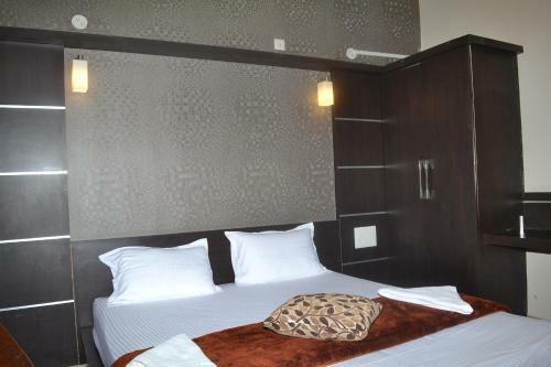 Hotel Ramya Residency