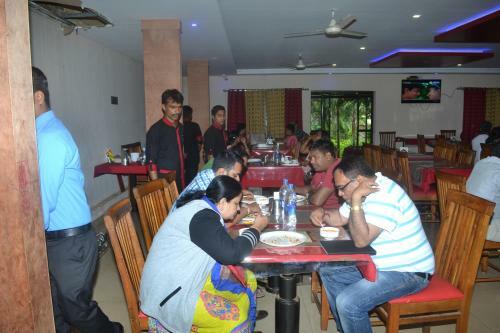 Hotel Ramya Residency