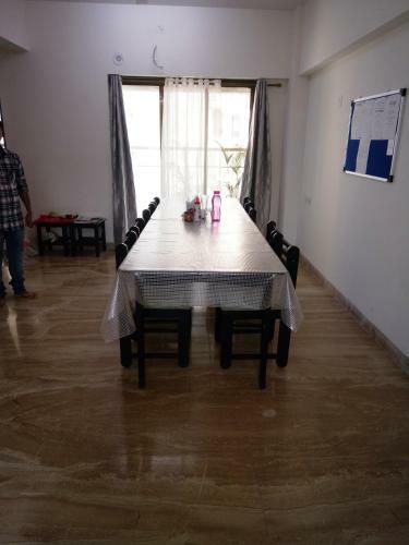 Hostal Live Innovative Serviced Apt Nerul