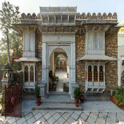 Haveli Gokul Niwas
