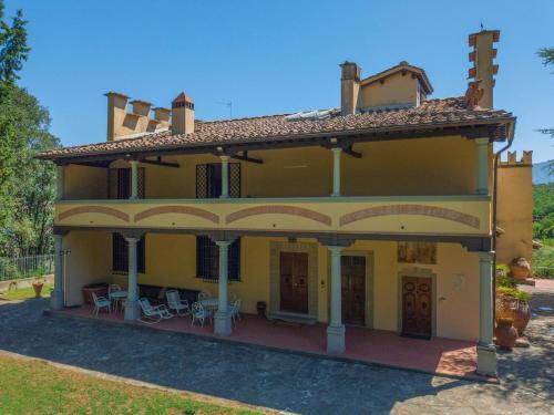 Charming Villa In Tuscany With Swimming Pool