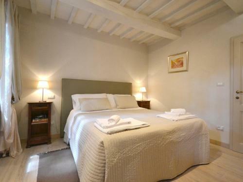 Adatti Villa Sleeps 12 Pool Wifi