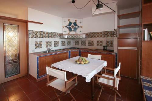 Zaneca Apartment Sleeps 6 Pool Wifi