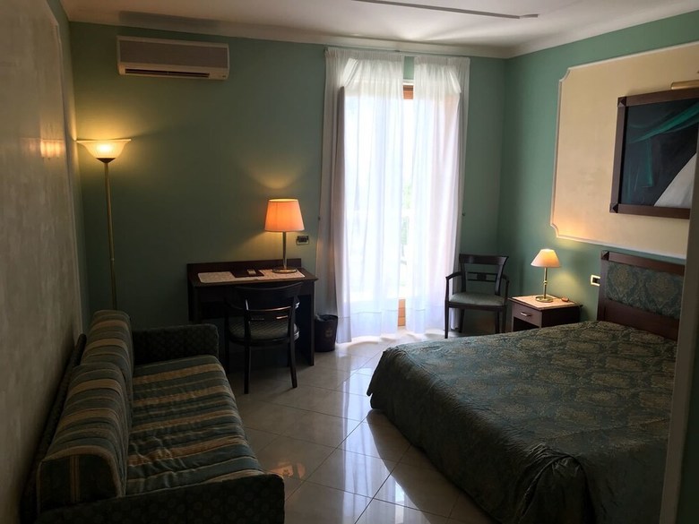 Hotel Parco Vesevus