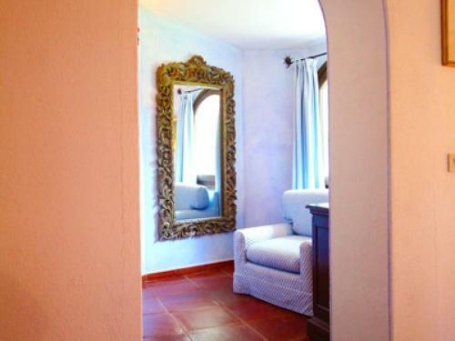 Liscia Di Vacca Villa Sleeps 18 Pool Air Con Wifi