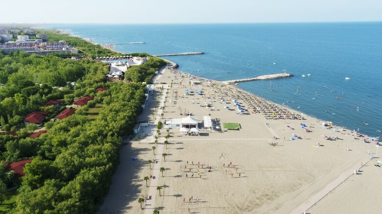 Isamar Holiday Village