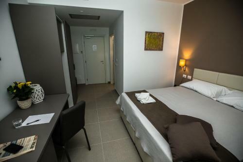 Moma Hotel