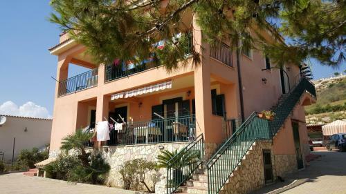 Palma Holiday Home