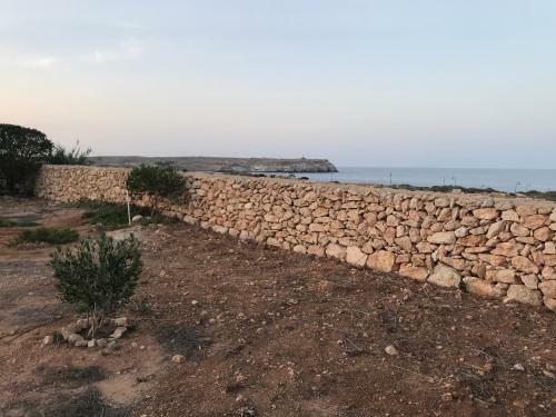 Hostal Casette Di Cala Uccello