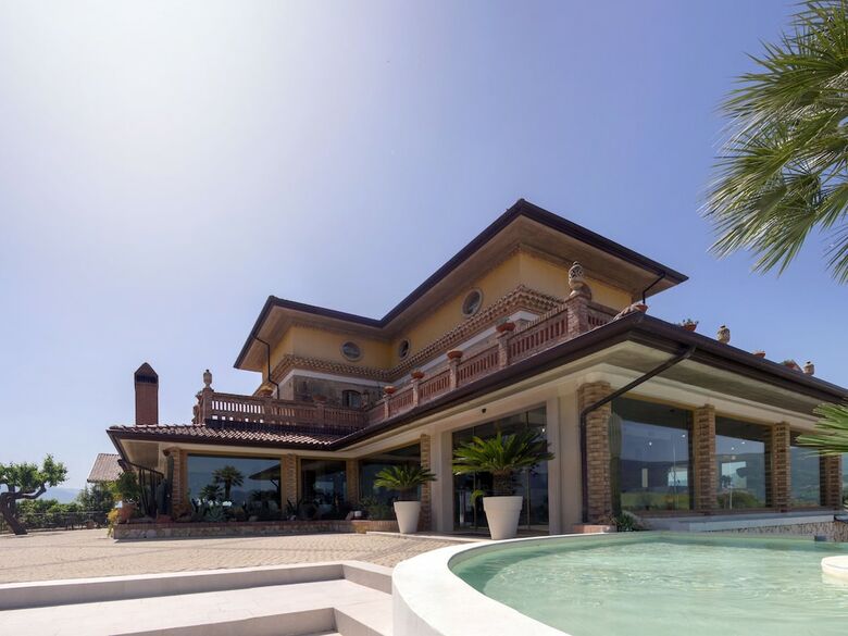 Agroturismo Tenuta Contessa - Relais & Spa