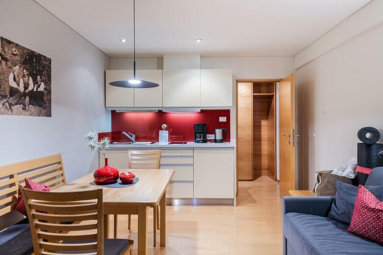 Aparthotel Paloria Apartments & Sport
