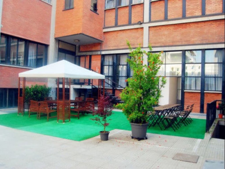 Mio Hostel