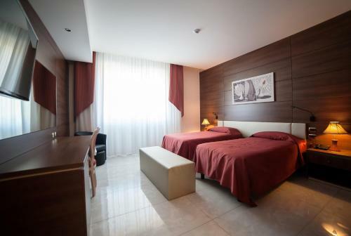 Family Center Hotel