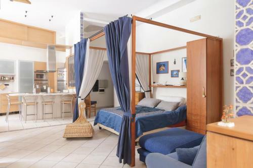 Antignano Halldis Apartment