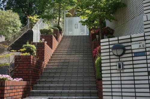 Atelier Bee's Knees Bed & Breakfast