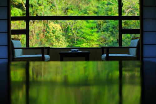 Yamanakaonsen Ohanami Kyubei