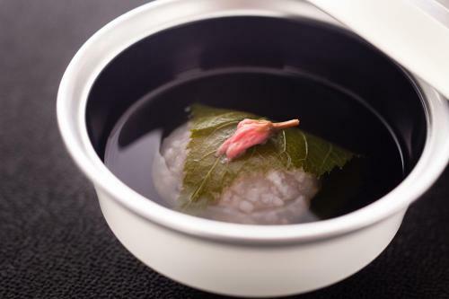 Yamanakaonsen Ohanami Kyubei