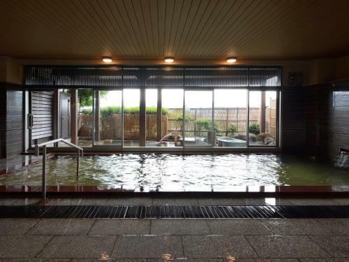 Fukumitsu Hanayama Onsen
