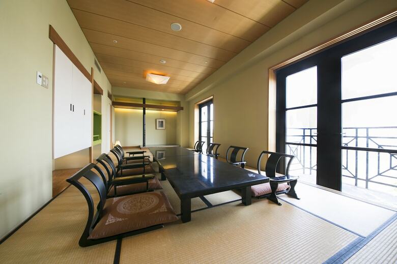 Hotel Grand Tiara Kasugai