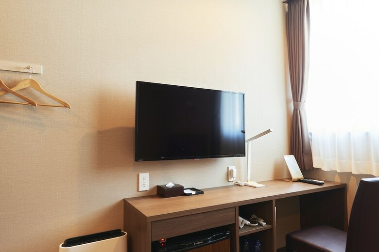 Hotel Kan Raku Honjo Waseda Ekimae