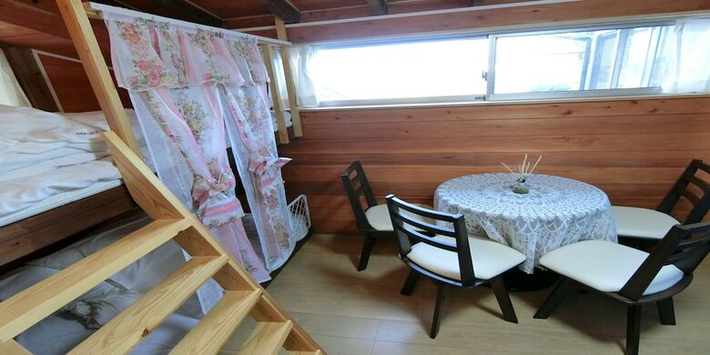 Hostal Shirahama Meiji Villa