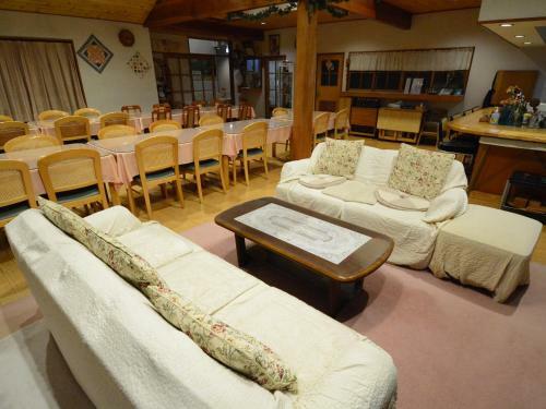Hostal Pension Avenue